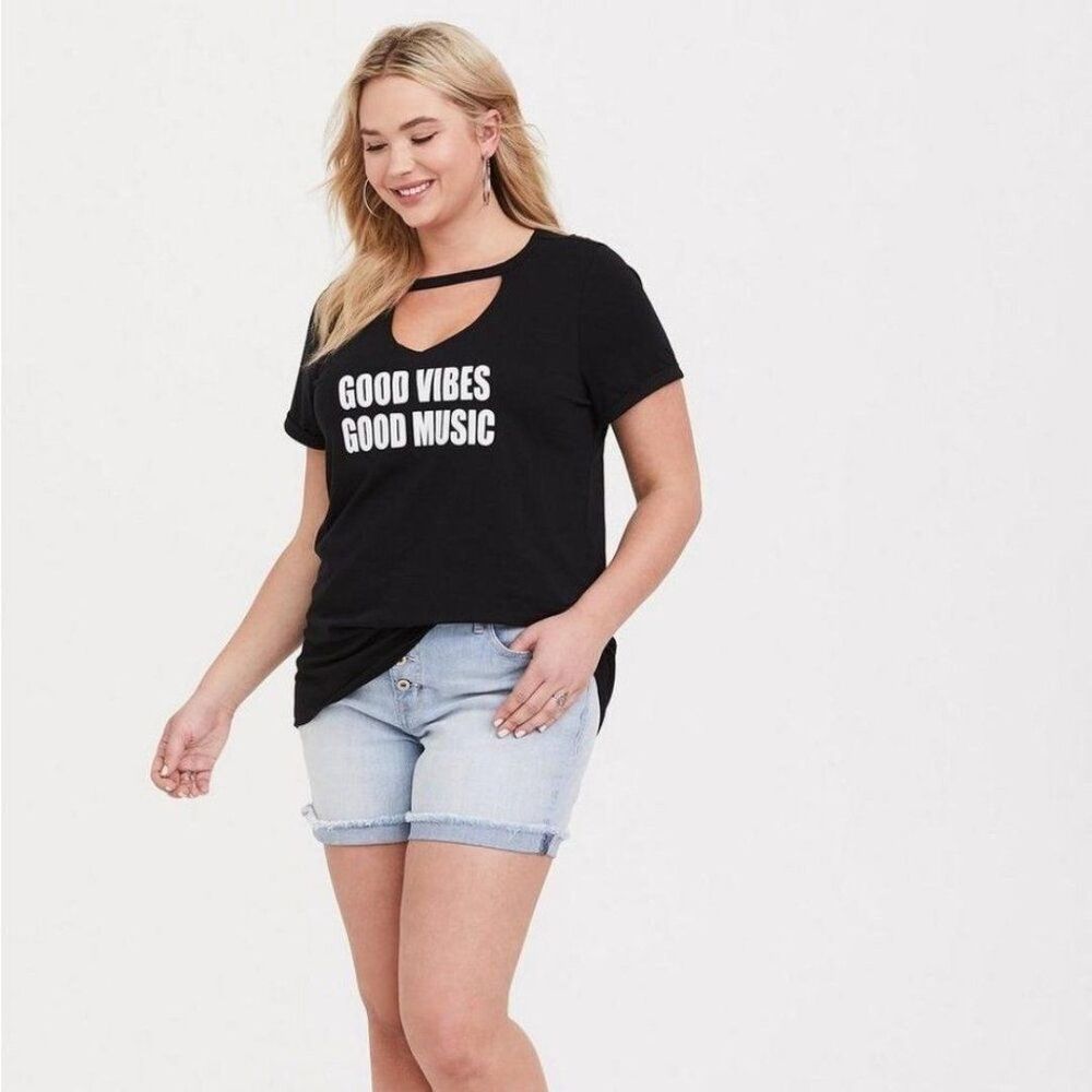 Torrid "Good Vibes, Good Music" Choker 0092
